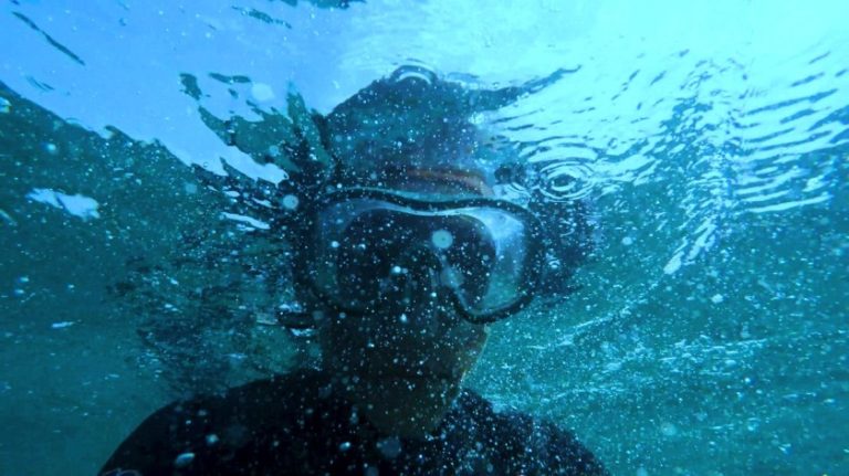 Why Do Divers Spit In Their Masks?